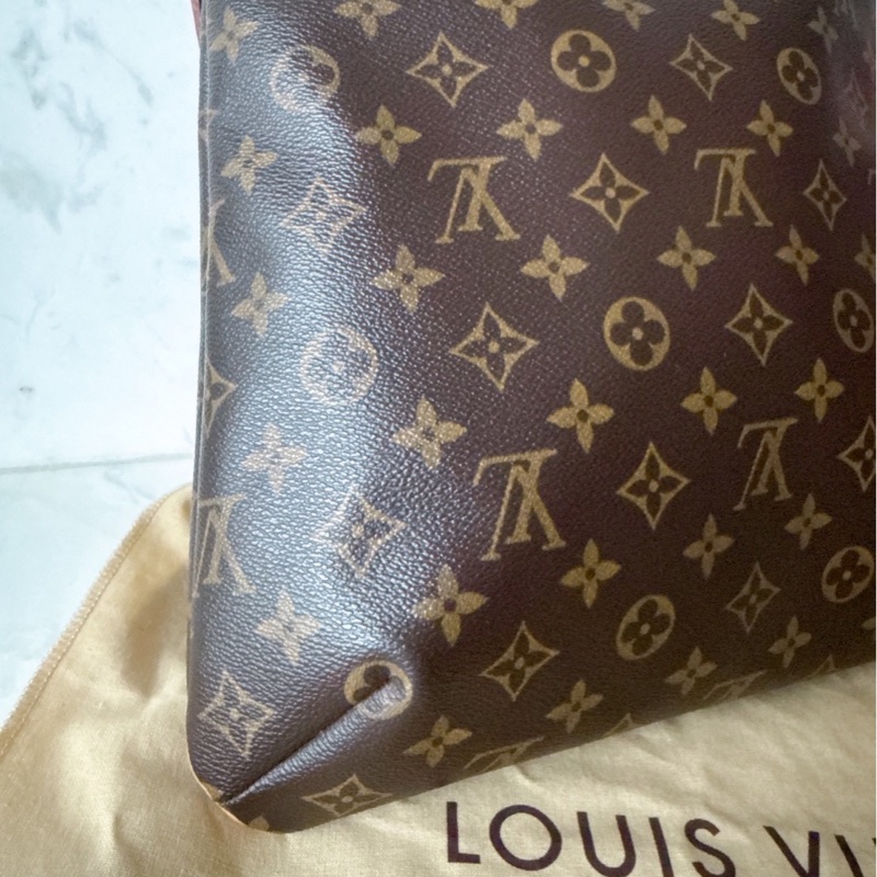LV 翻蓋斜背包 男生 棕色老花 經典款-2
