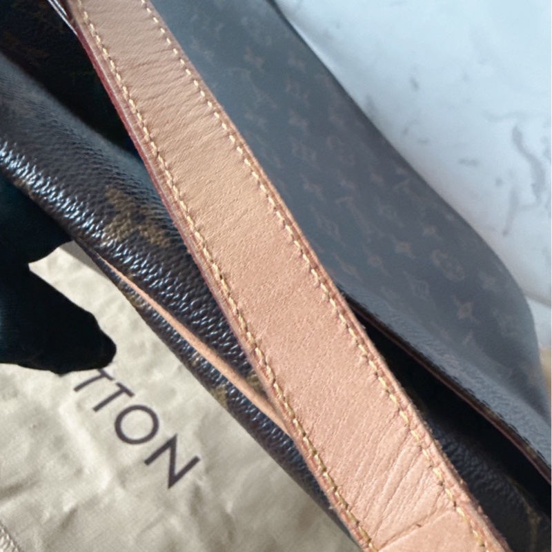 LV 翻蓋斜背包 男生 棕色老花 經典款-16