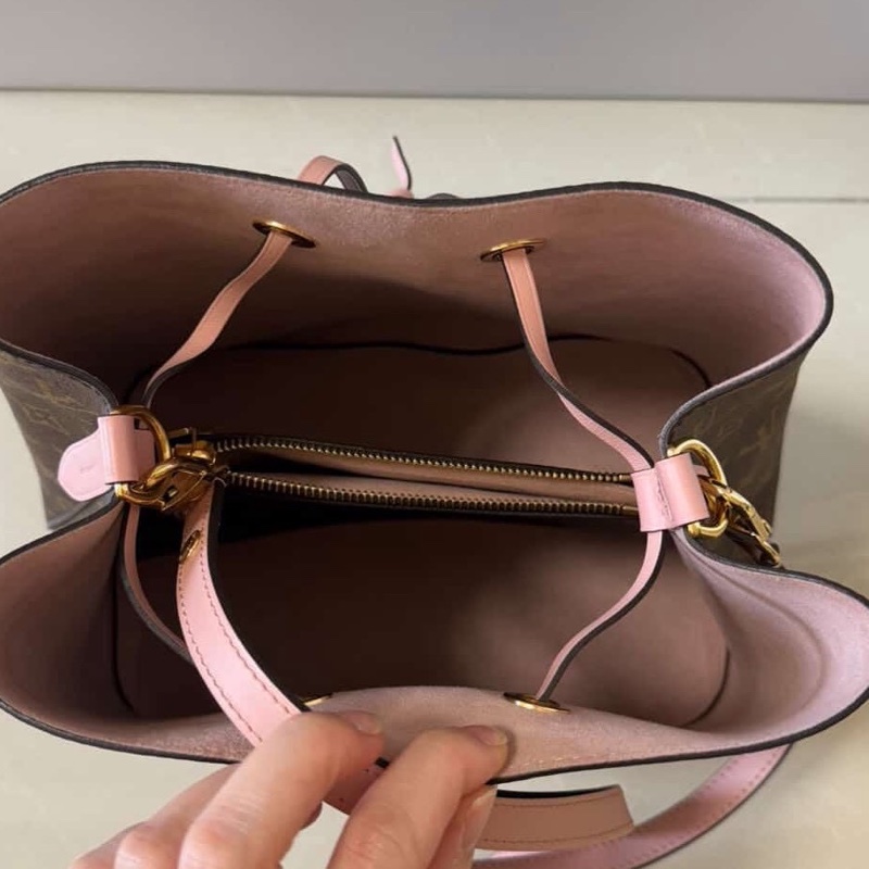 Louis Vuitton BB水桶包💗女包經典-9