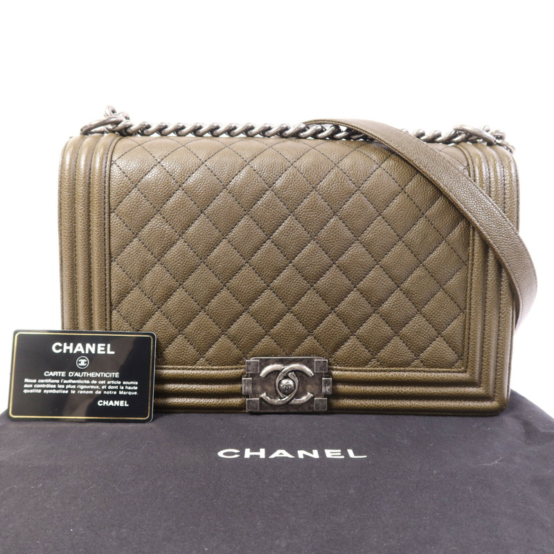 CHANEL 牛皮皮革Boy 28銀扣鏈帶肩背袋-9