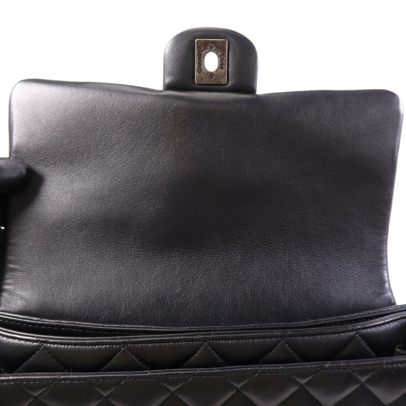 CHANEL 羊皮皮革Classic Flap Tote銀扣鏈帶肩背袋-14