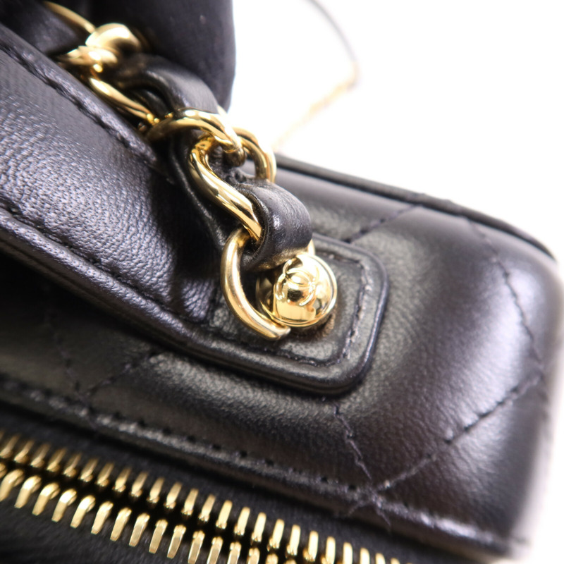 CHANEL 羊皮皮革Vanity Case金扣鏈帶手挽肩背兩用袋-12