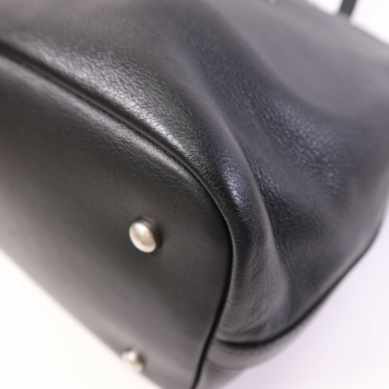 CHANEL 牛皮皮革Coco Eyelets銀扣手挽袋-9