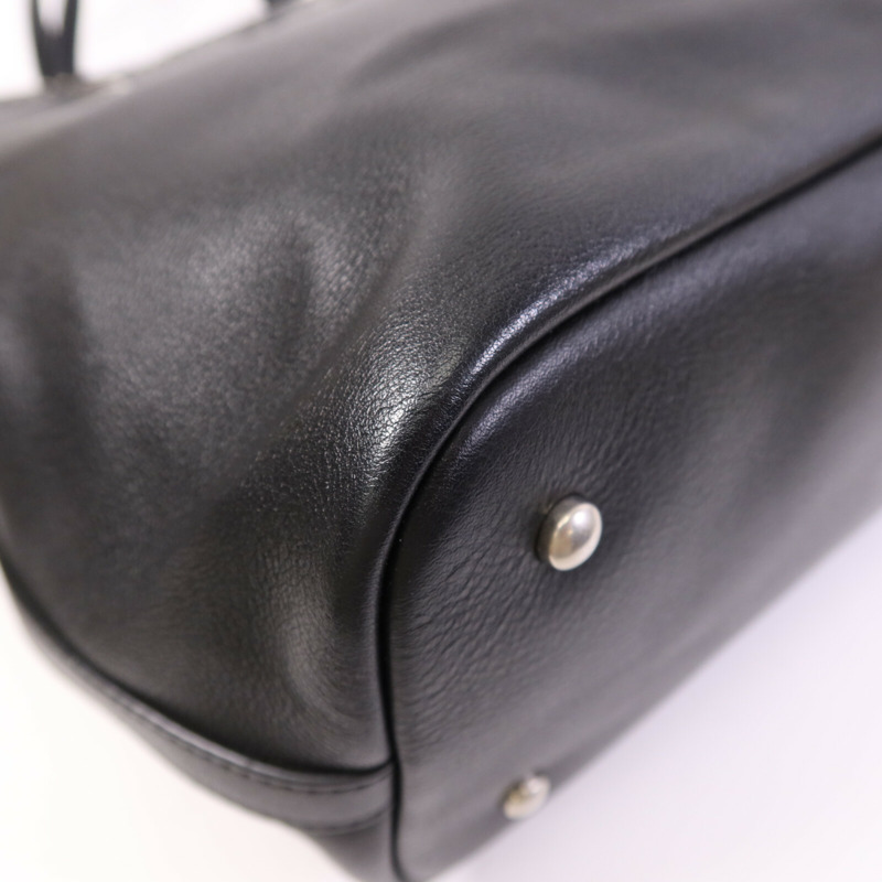 CHANEL 牛皮皮革Coco Eyelets銀扣手挽袋-10