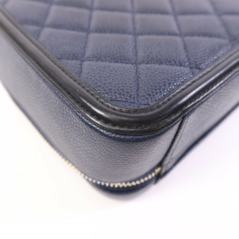 CHANEL 牛皮皮革Filigree Vanity Case金扣鏈帶手挽肩背兩用袋-13