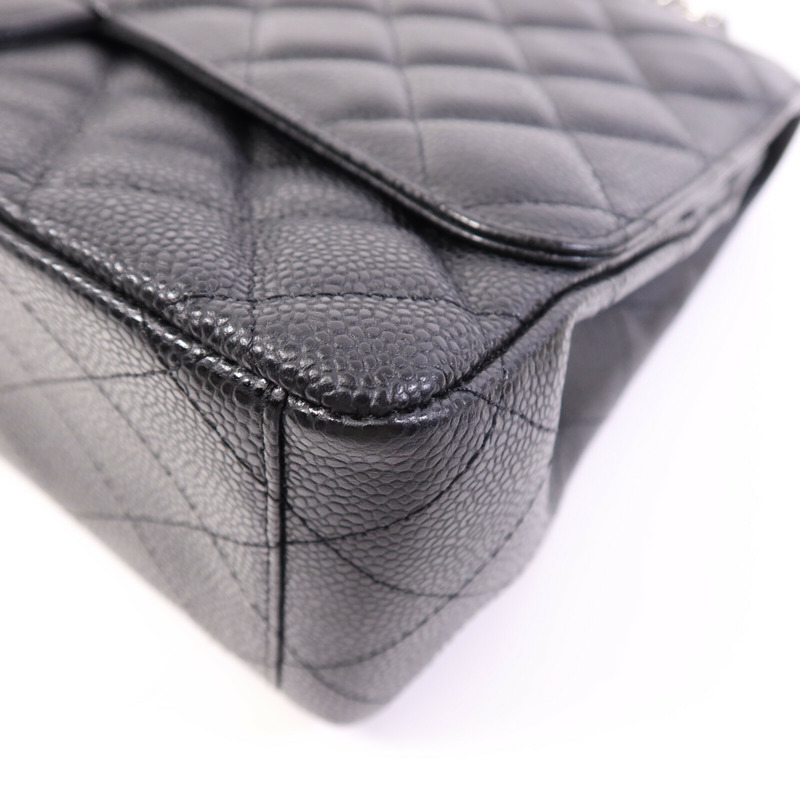 CHANEL 牛皮皮革Maxi Classic銀扣鏈帶肩背袋-10