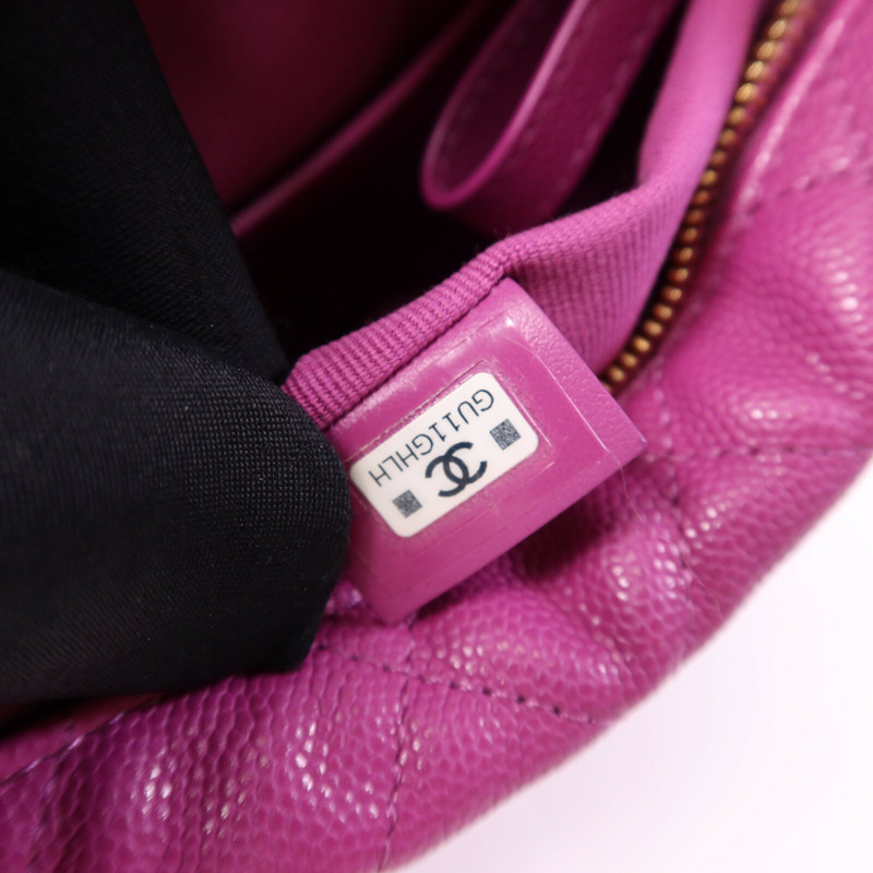 CHANEL 牛皮皮革Hand Bag金扣手挽袋-7