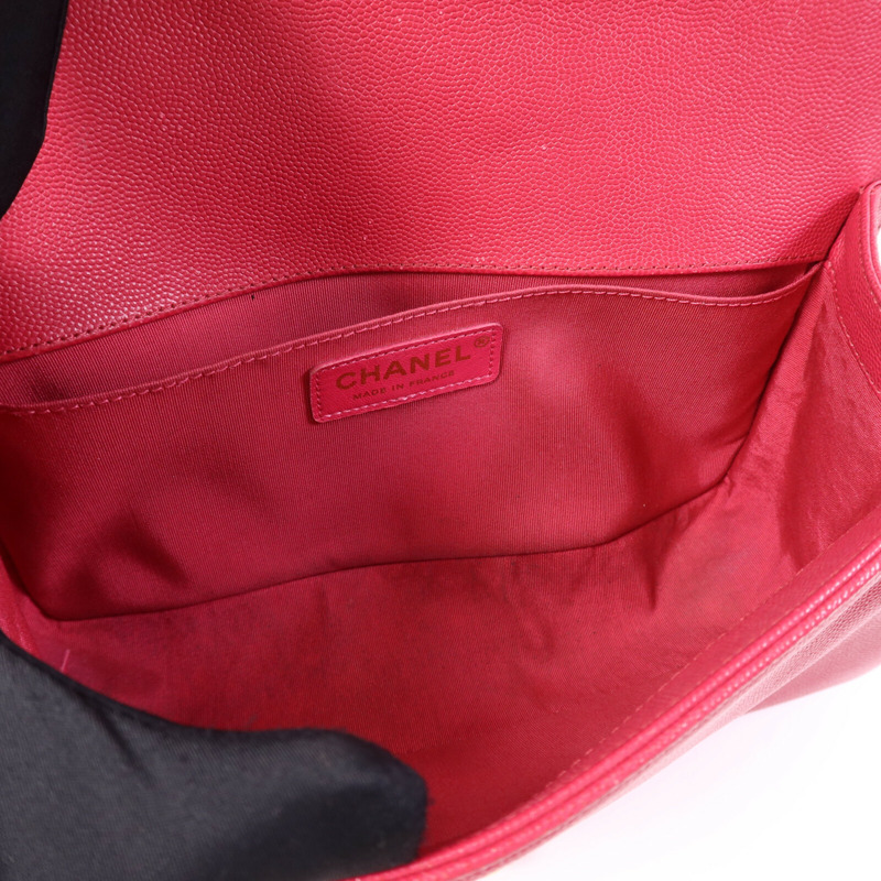 CHANEL 牛皮皮革Boy 25金扣鏈帶肩背袋-14