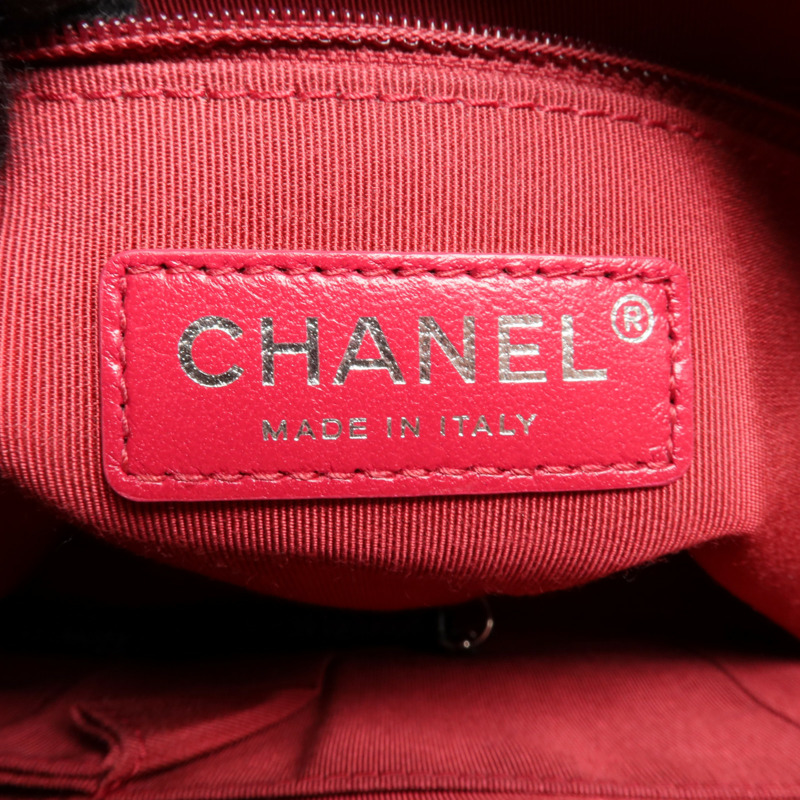 CHANEL 牛皮皮革Gabrielle Medium鏈帶肩背袋-5