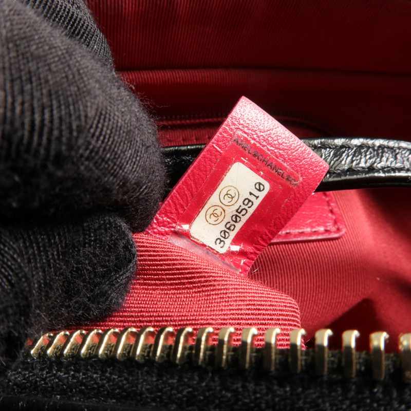 CHANEL 牛皮皮革Gabrielle Medium鏈帶肩背袋-6