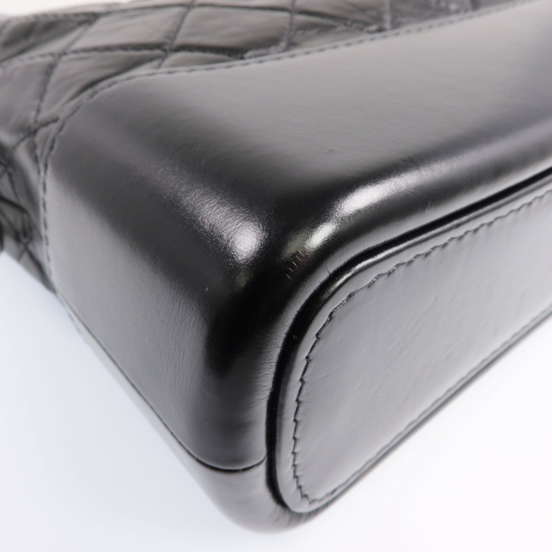 CHANEL 牛皮皮革Gabrielle Medium鏈帶肩背袋-12