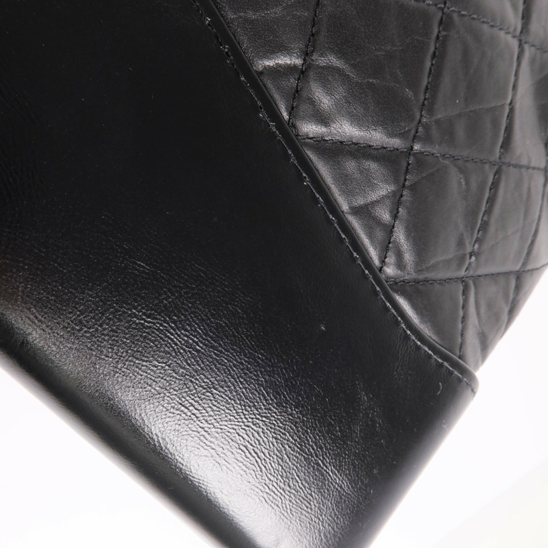 CHANEL 牛皮皮革Gabrielle Medium鏈帶肩背袋-15