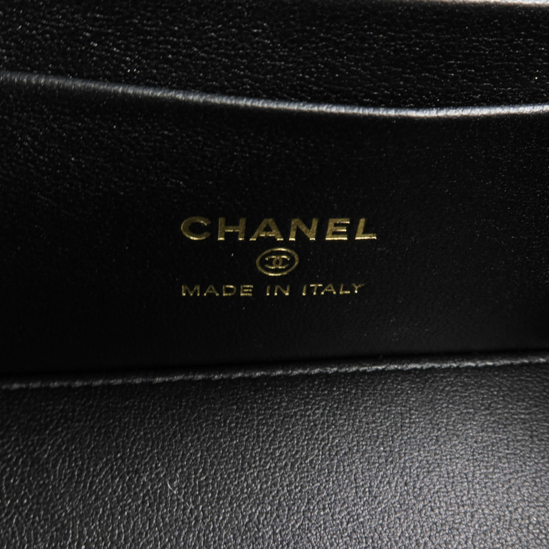 CHANEL 羊皮皮革Vanity Case金扣鏈帶肩背袋-5