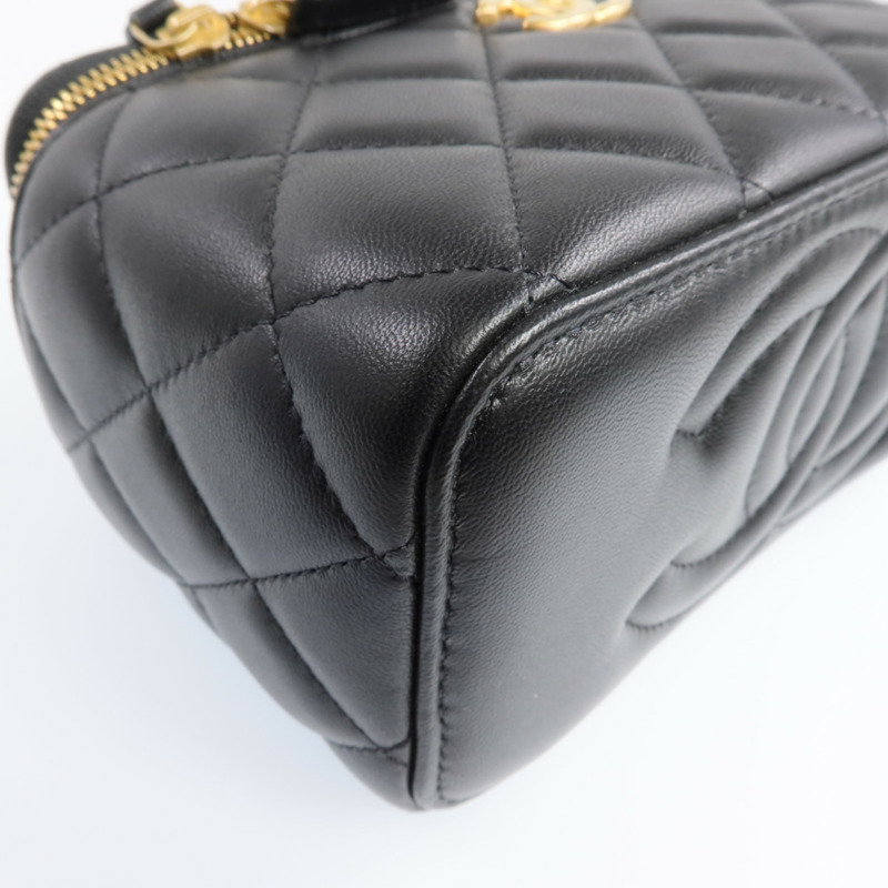 CHANEL 羊皮皮革Vanity Case金扣鏈帶肩背袋-12
