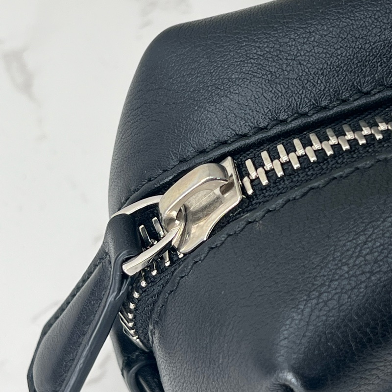 💗香緹國際精品💗 757 MCM 小化妝包-2