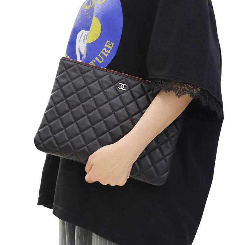 【包稅】CHANEL A82545 羊皮口袋手拿包 金色 新款 中號 34954Y-8