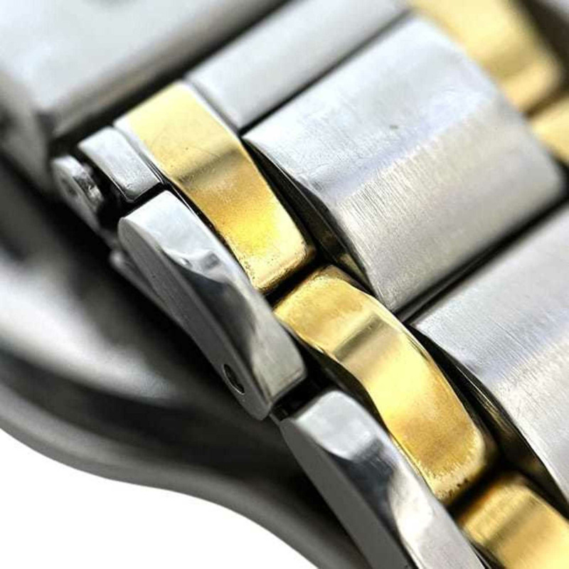 Burberry 男士 GN-4S 腕錶，香檳金、銀色、不鏽鋼石英機芯，電池供電，三針模擬顯示，f-24831，1N0***，二手-8