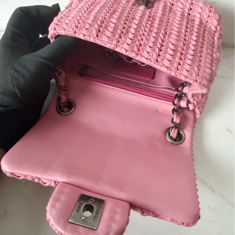 Chanel 💗粉色編織小方胖包口蓋包-16