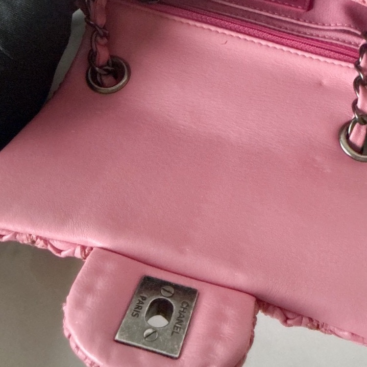 Chanel 💗粉色編織小方胖包口蓋包-18