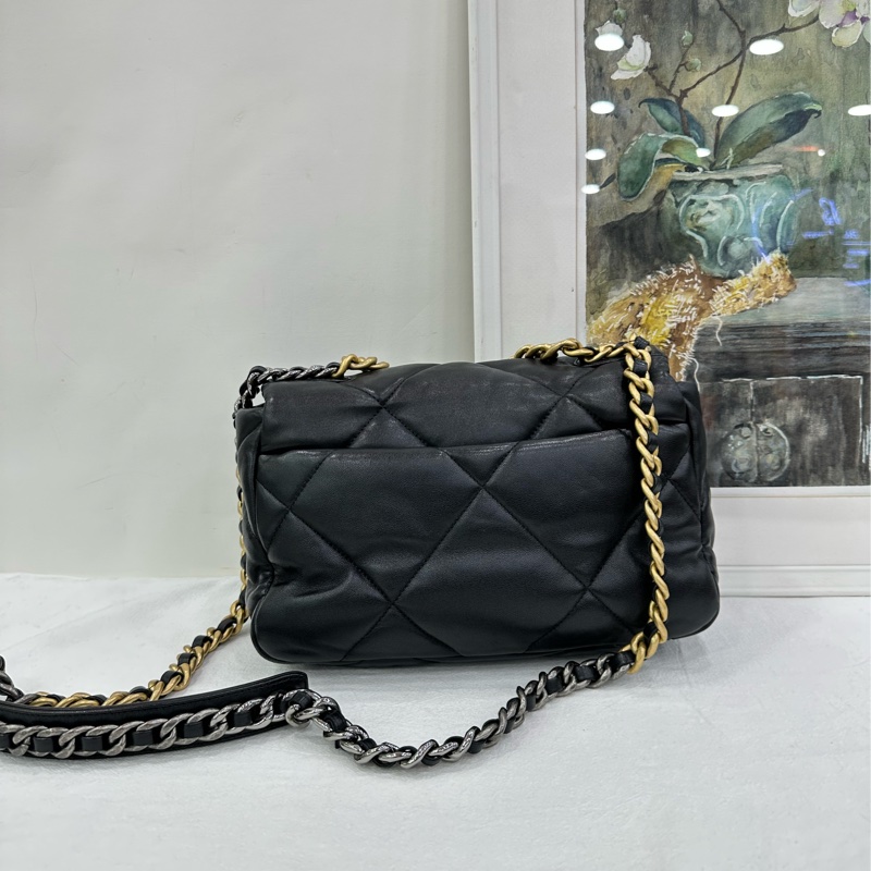 Chanel 香奈兒 19bag 羊皮 黑金小號 21晶片-2