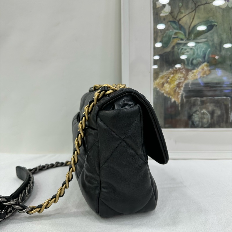 Chanel 香奈兒 19bag 羊皮 黑金小號 21晶片-3