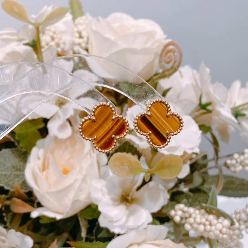 TW4664 Van Cleef & Arpels VCA四葉草 虎眼石耳環 Vintage Alhanmbra Earrings 18K Yellow x Tiger Eye-2