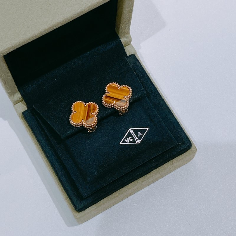 TW4664 Van Cleef & Arpels VCA四葉草 虎眼石耳環 Vintage Alhanmbra Earrings 18K Yellow x Tiger Eye-6