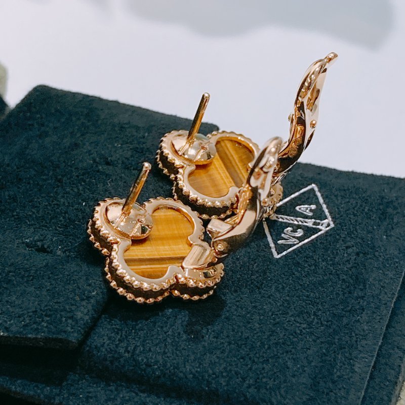 TW4664 Van Cleef & Arpels VCA四葉草 虎眼石耳環 Vintage Alhanmbra Earrings 18K Yellow x Tiger Eye-11
