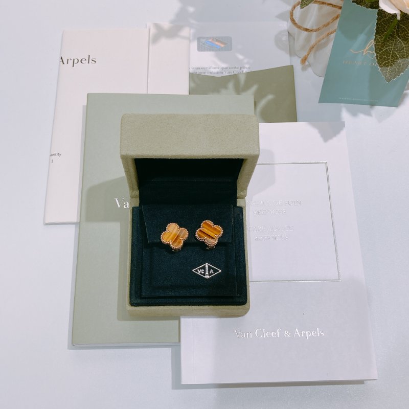 TW4664 Van Cleef & Arpels VCA四葉草 虎眼石耳環 Vintage Alhanmbra Earrings 18K Yellow x Tiger Eye-16