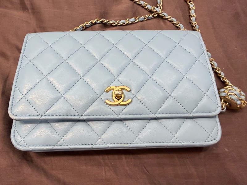香奈兒CHANEL WOC 天空藍核桃金球 鏈帶包 晶片版-9