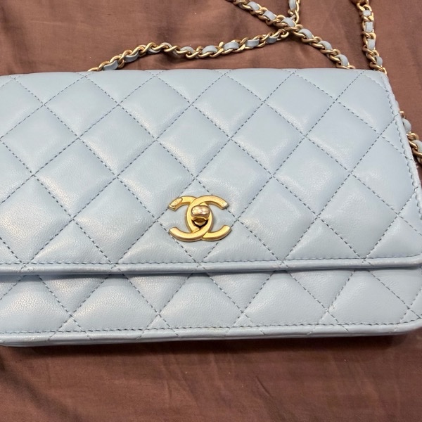 香奈兒CHANEL WOC 天空藍核桃金球 鏈帶包 晶片版-10
