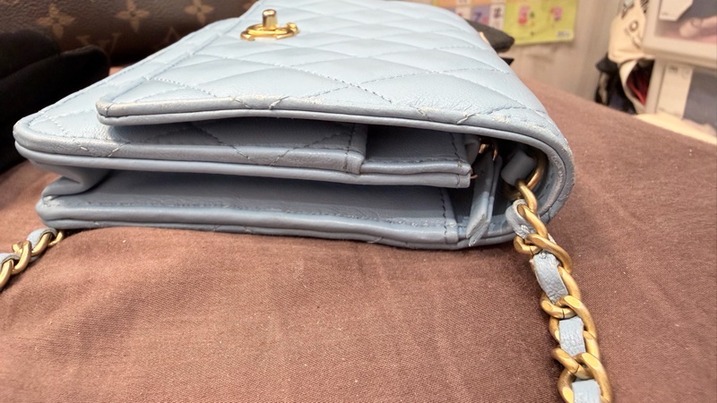 香奈兒CHANEL WOC 天空藍核桃金球 鏈帶包 晶片版-34