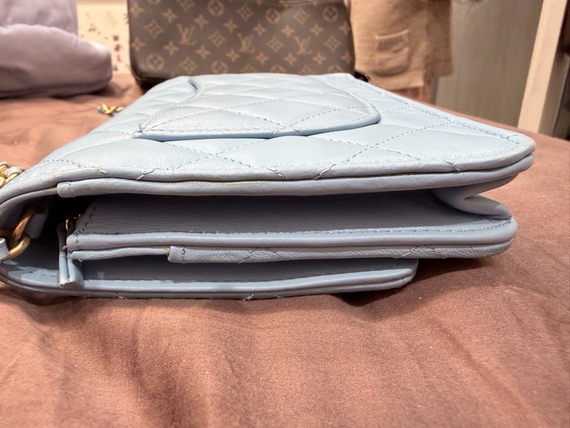 香奈兒CHANEL WOC 天空藍核桃金球 鏈帶包 晶片版-35