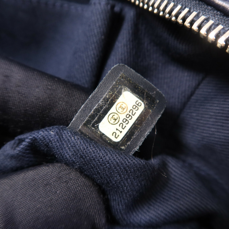 CHANEL 牛皮皮革Shoulder Bag銀扣鏈帶肩背袋-7