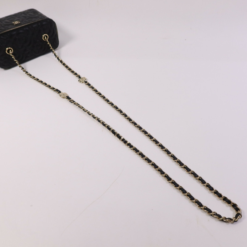 CHANEL 牛皮皮革Vanity Case銀扣鏈帶肩背袋-8