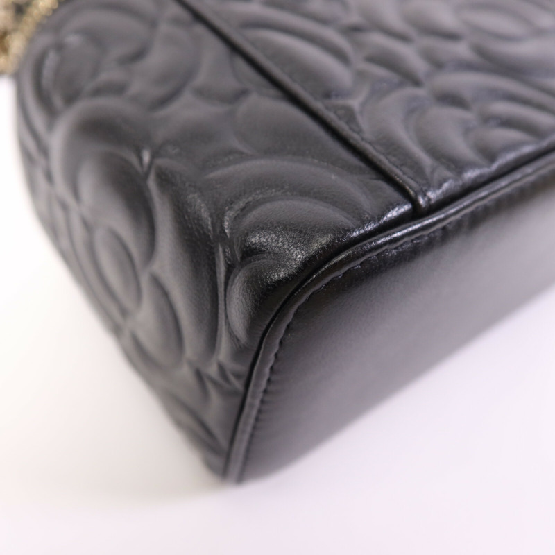 CHANEL 牛皮皮革Vanity Case銀扣鏈帶肩背袋-13