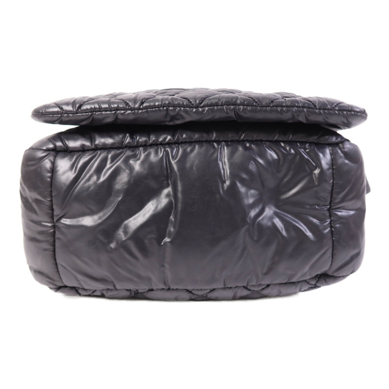 CHANEL 尼龍Coco Cocoon銀扣肩背袋-3