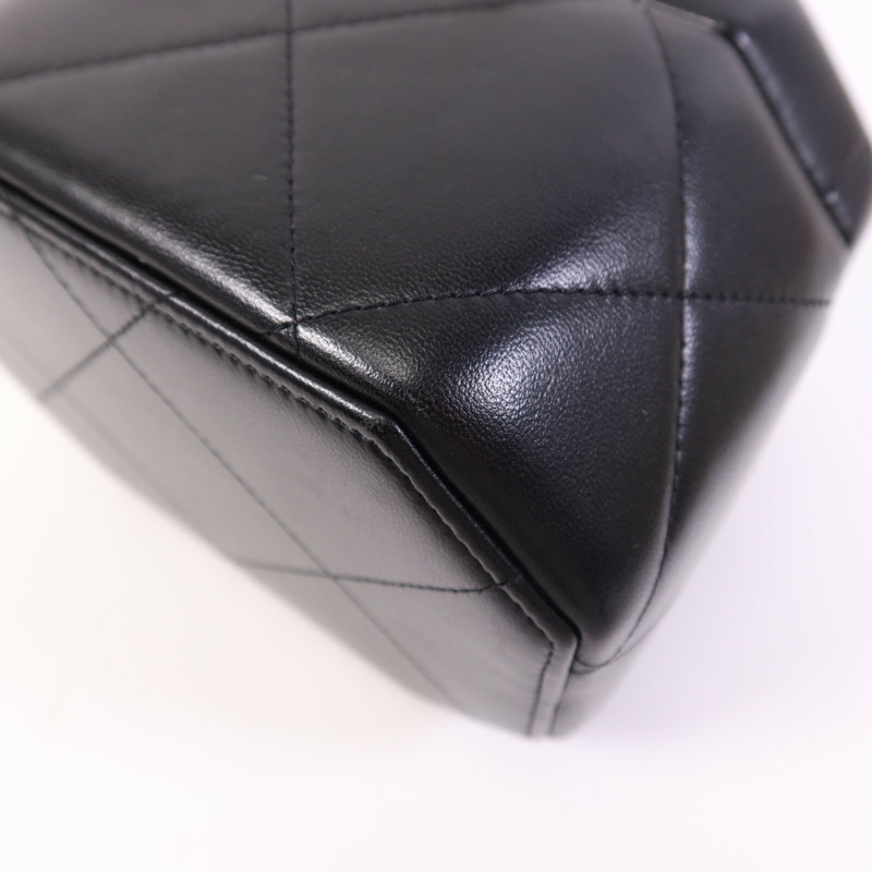 CHANEL 羊皮皮革Small Vanity Case銀扣鏈帶肩背袋-10