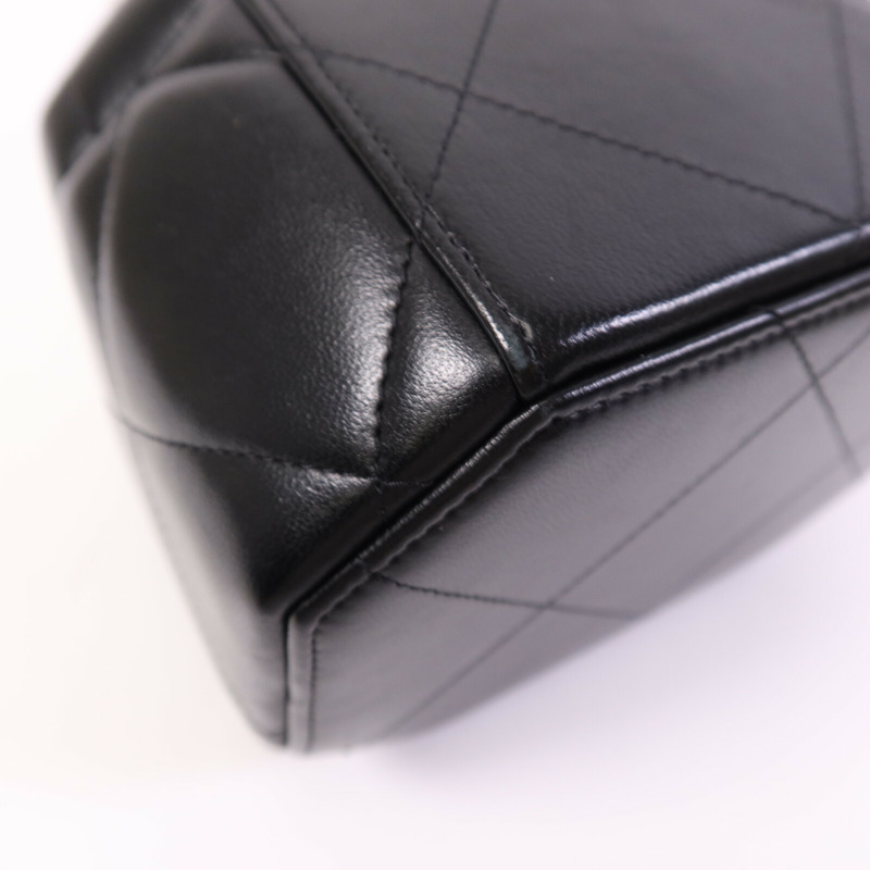 CHANEL 羊皮皮革Small Vanity Case銀扣鏈帶肩背袋-13