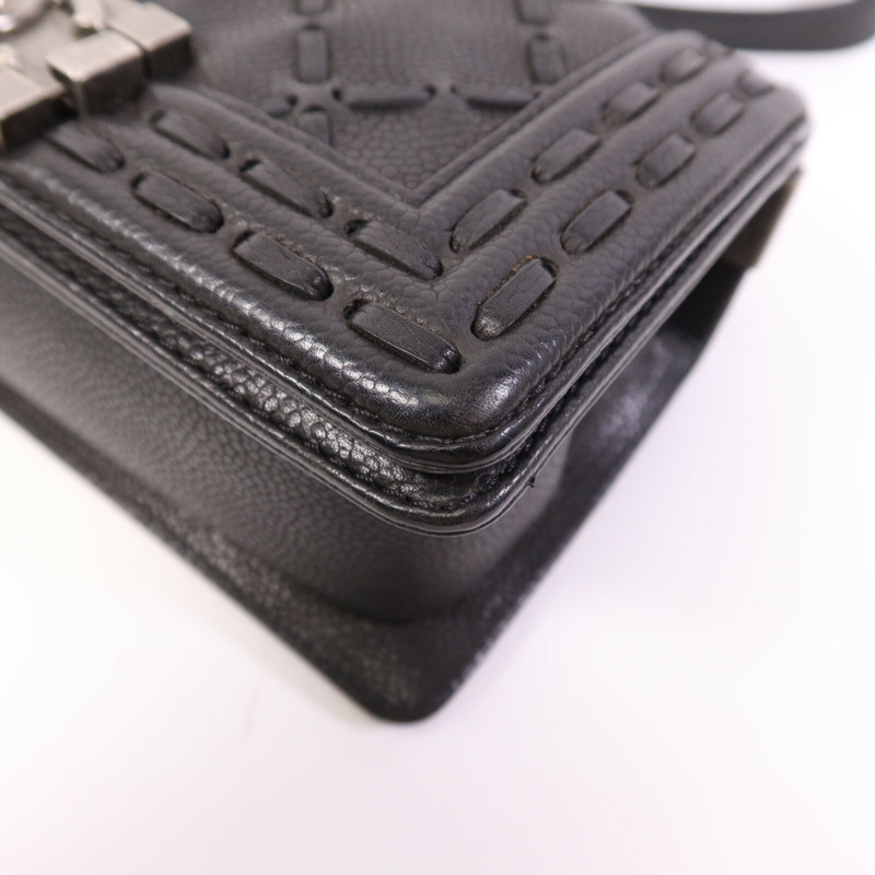 CHANEL 牛皮皮革Le Boy 20銀扣鏈帶肩背袋-10