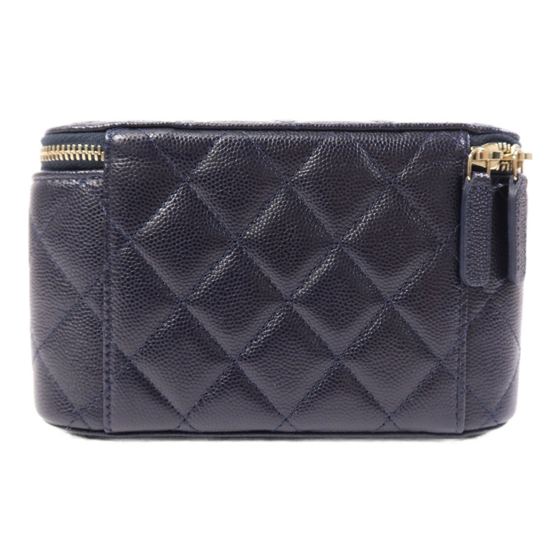 CHANEL 牛皮皮革Vanity Case金扣鏈帶肩背袋-1