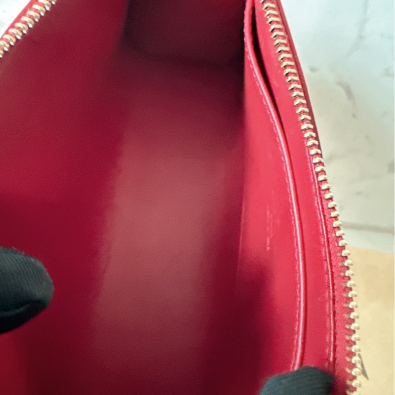 Louis Vuitton 紅色漆皮拉鍊盥洗包❤️‍🔥-9