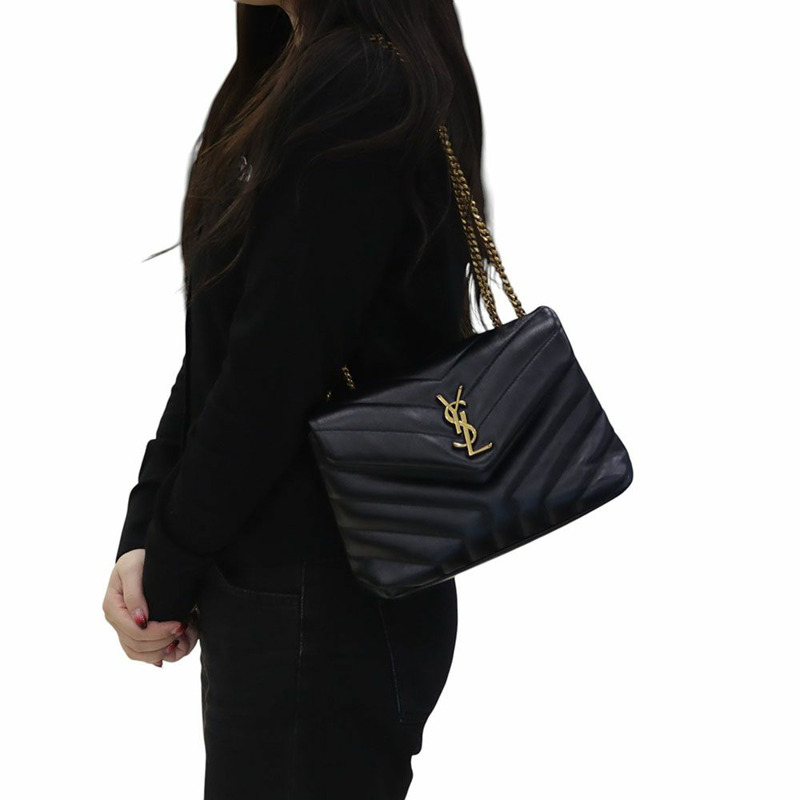 【包稅】SAINT LAURENT Monogram Matelassé Loulou 小號斜背包，金色飾邊，494699-8