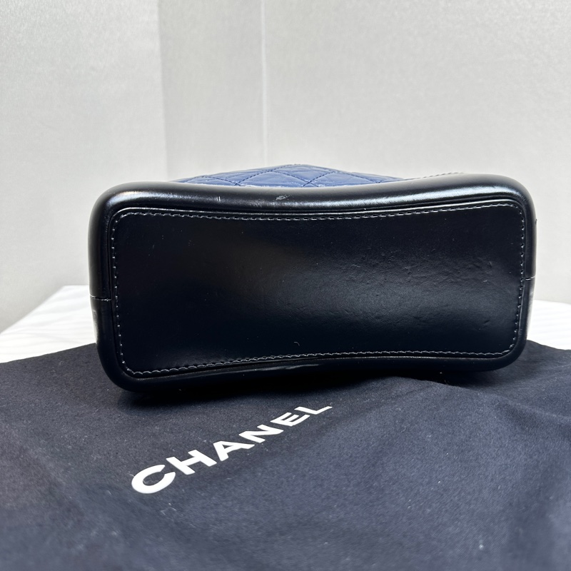 香奈兒/Chanel Gabrielle Backpack 藍色/黑色小牛皮 金銀鏈帶後背包雙肩包小號流浪包 23x10x22.5cm-5