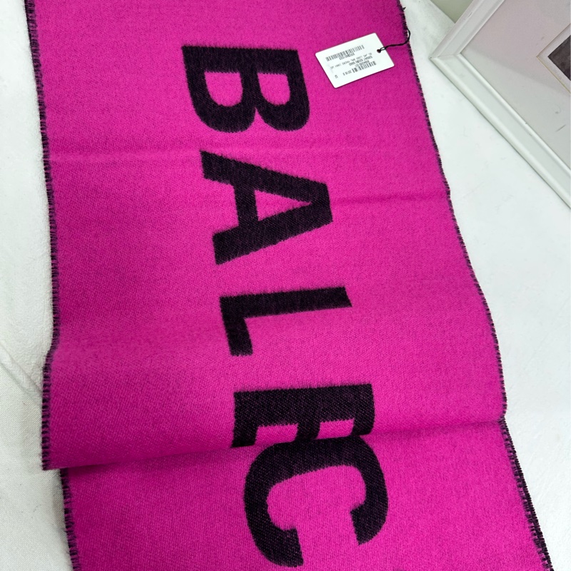 BALENCIAGA巴黎世家，羊毛圍巾 ，雙面大logo 全新吊牌-2