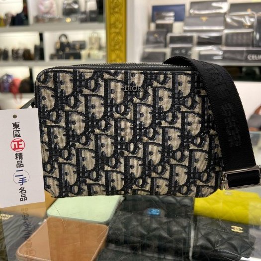 東區正精品㊣DIOR 20BBC119YSE 藍色老花丹寧布帆布銀扣方型雙層拉鍊手拿包斜背包 RZ5768-0