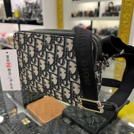 東區正精品㊣DIOR 20BBC119YSE 藍色老花丹寧布帆布銀扣方型雙層拉鍊手拿包斜背包 RZ5768-2