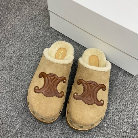 Celine拖鞋 新款 36/365/37/375/38/385 特价🉐