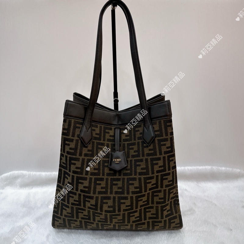莉亞精品♡Fendi 老花摺紙包 二手-2