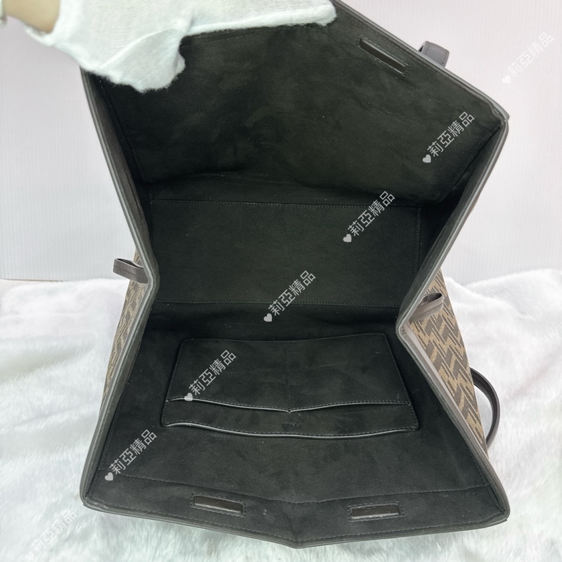 莉亞精品♡Fendi 老花摺紙包 二手-12
